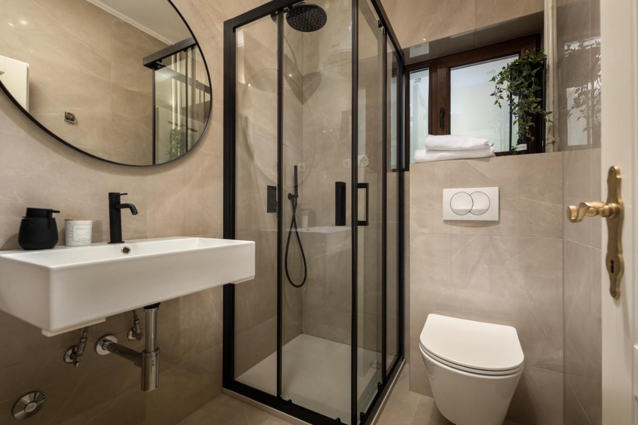 Apartment Adriatic, Rebecca With Heated Swimming Pool, Sew View, Childrens Playground *